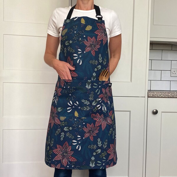 Apron-Navy blue and red dots motif main image 1
