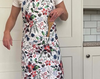 Christmas Apron / Christmas Pinny / Thanksgiving Apron with pockets, handmade in England - Winter Floral - Poinsettia