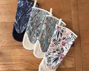 Guante de horno largo, guante de horno tipo guantelete para proteger sus manos y brazos para usar con cocinas Range y Aga, azul, verde y rosa, fabricado en el Reino Unido.