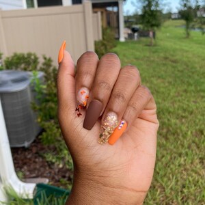 Fall Vibes press ons | Fall press ons | Orange press ons | Brown press ons | Custom-Made press ons |