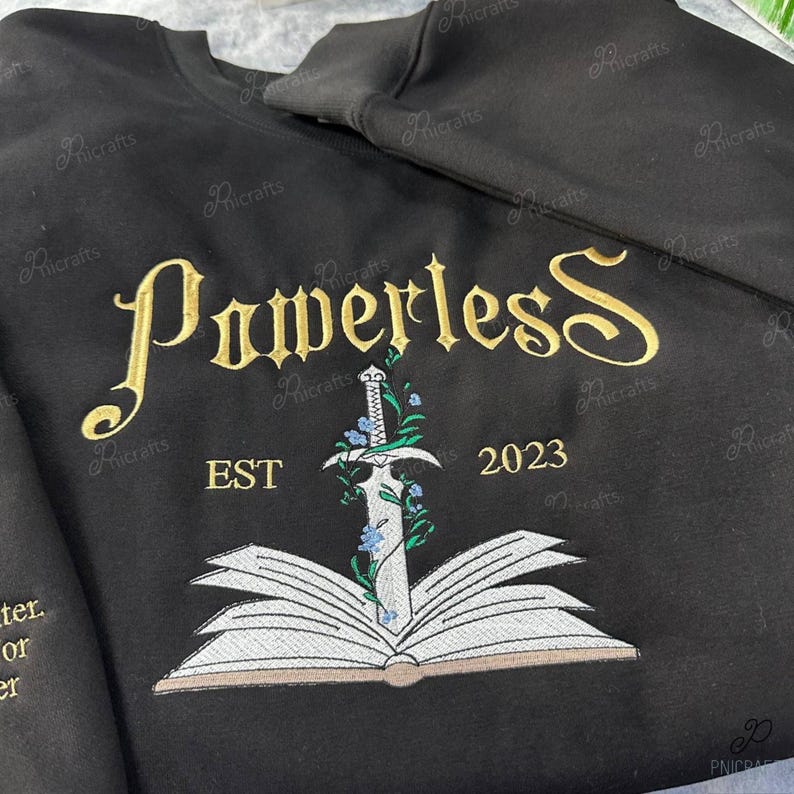 Powerless Series Lauren Roberts Embroidered Sweatshirt, Kai & Paedyn Hoodie, Powerful Book Shirt, Fearless, Reckless, Fantasy Bookish Gift bild 3
