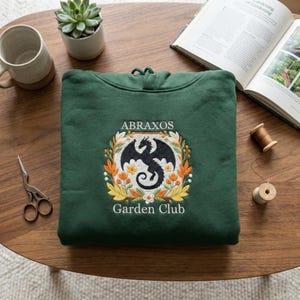 Abraxos Flower Garden Club besticktes Sweatshirt, TOG inspiriert Fantasy Bookish Rundhalsausschnitt
