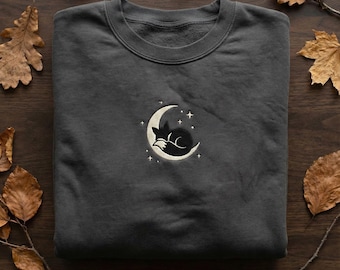 Embroidered Sleeping Fox Moon Sweatshirt, Celestial Forest Animal Hoodie, Cute Fox Lover Gift, Whimsical Lunar Shirt, Woodland Apparel