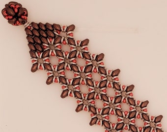 o lace bracelet of a lattice with SuperDuo beads, O-beads and seed beads, hand made beaded button and loop closure