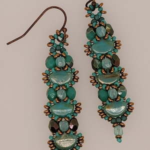 Falling leaves earrings in 3 colors with ginkgo beads, fire polish, round and seed beads