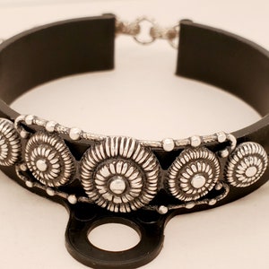 Graduated Motif Bracelet with antique silver arced motif of behive shapes, hollow back, rolo chain has primitive look, magnetic clasp