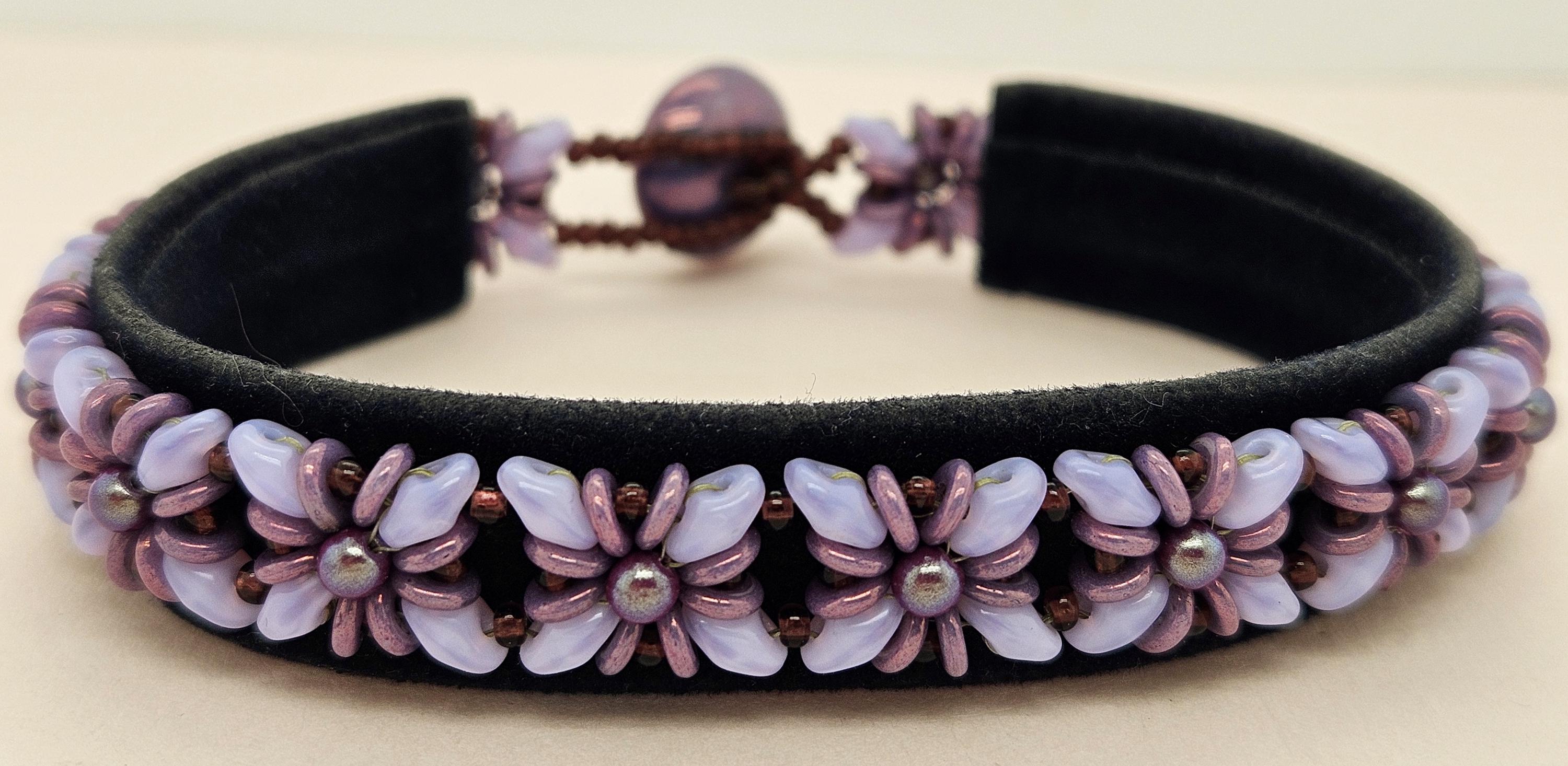 Fiesta Beaded Bracelet in shades of purple and lilac, SuperDuos, O-beads, 3mm round beads, seed beads, cup button and loop closure