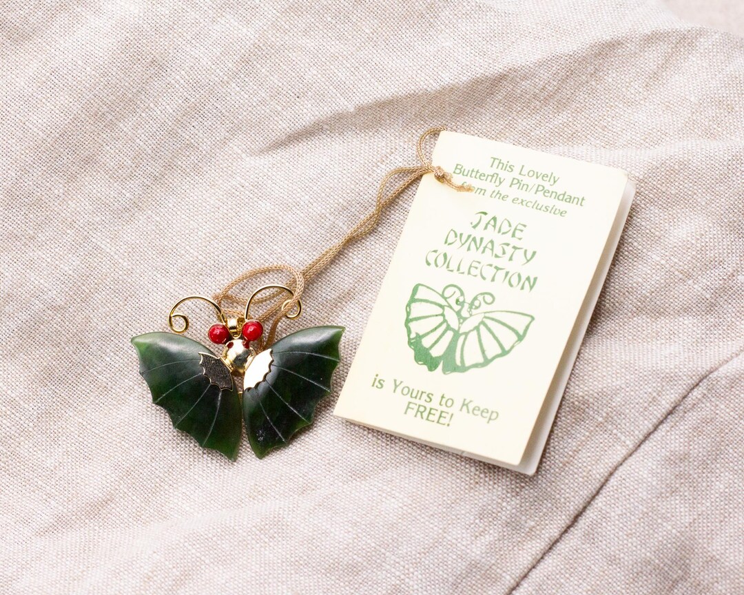 Jade Dynasty Butterfly Brooch Pendant, Green Jade Style Wings, Gold ...
