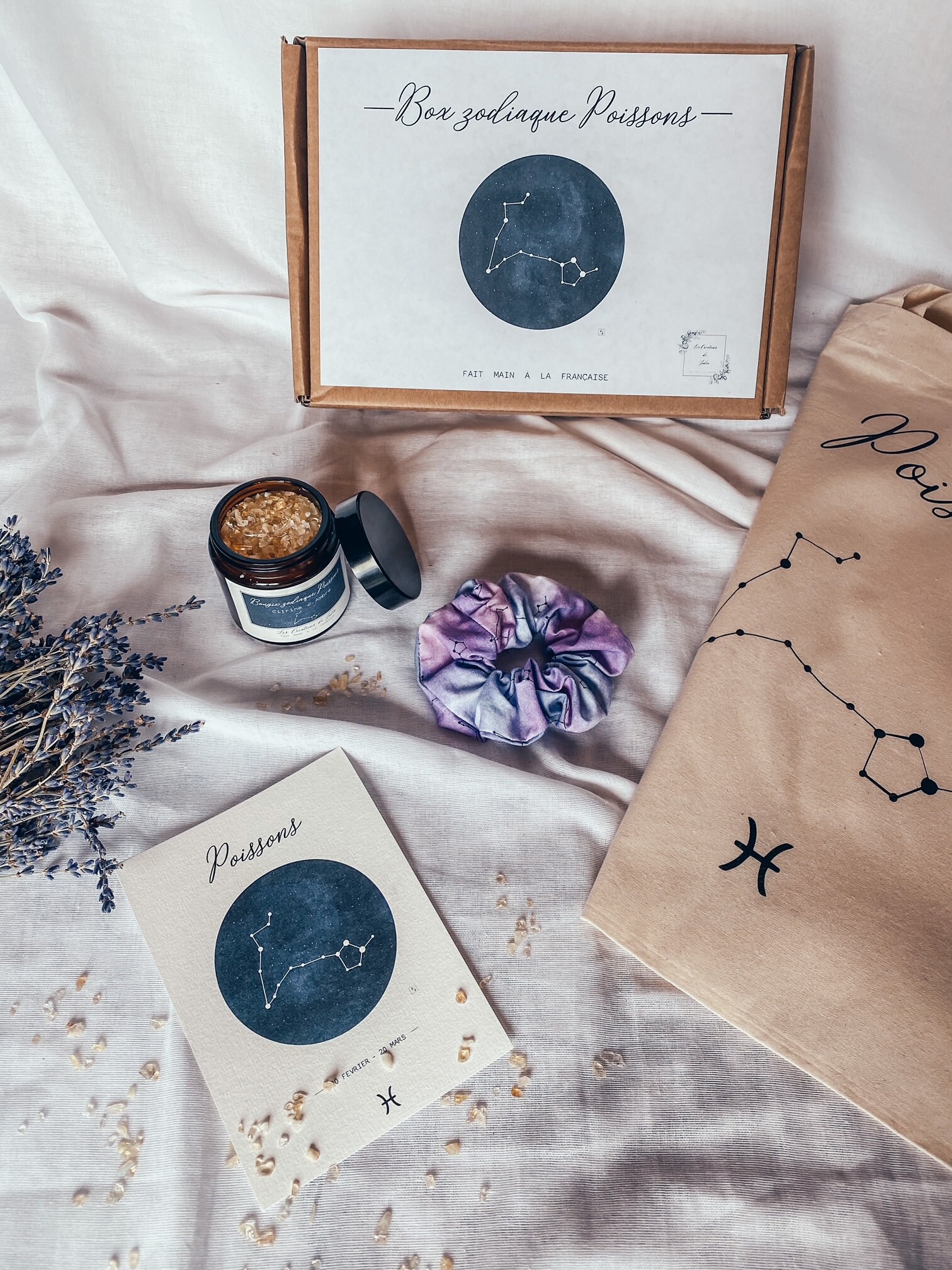 Box Zodiaque Poissons, Bougie Pierres Naturelles Citrine, Chouchou Constellation, Sac Shopping, Lith