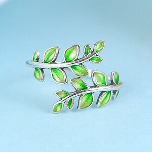 Vine Ring, Twig Ring, Laurel Ring, Sterling Silver Branch Leaf Ring, Enamel Plant Ring, Olive Branch Ring, Enamel Ring, Nature Jewelry, Opal