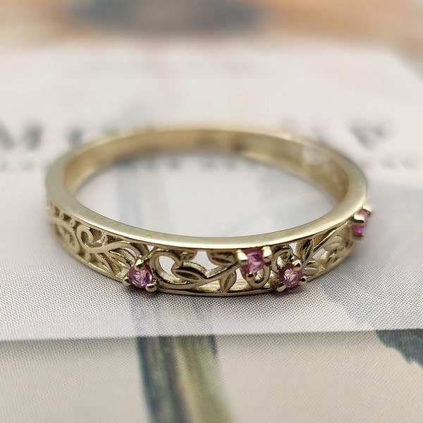 9K Solid Gold Ruby Vine Ring, Gold Leaf Ring, Vintage Wedding Band, Nature Inspired Leaf Ring, Healing Gemstone,Art Nouveau Ring,Mom's Gift