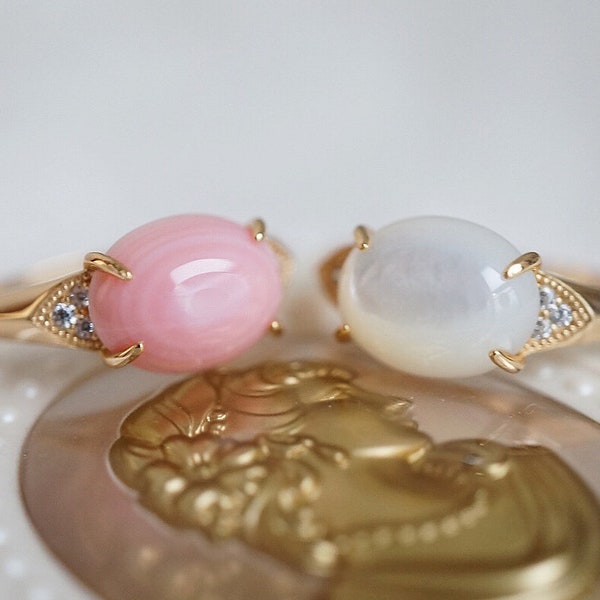 14K Gold Vermeil Oval Mother Of Pearl Statement Ring, Pink Queen Conch Shell Gold Ring, Boho Natural Shell Ring, Fine Jewelry, Gift for Her