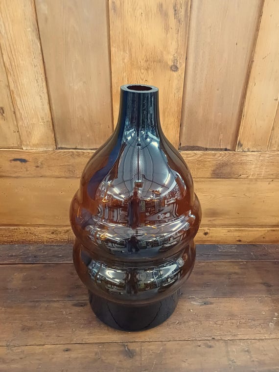 Oversized bee hive shaped amber/brown glass floor vase