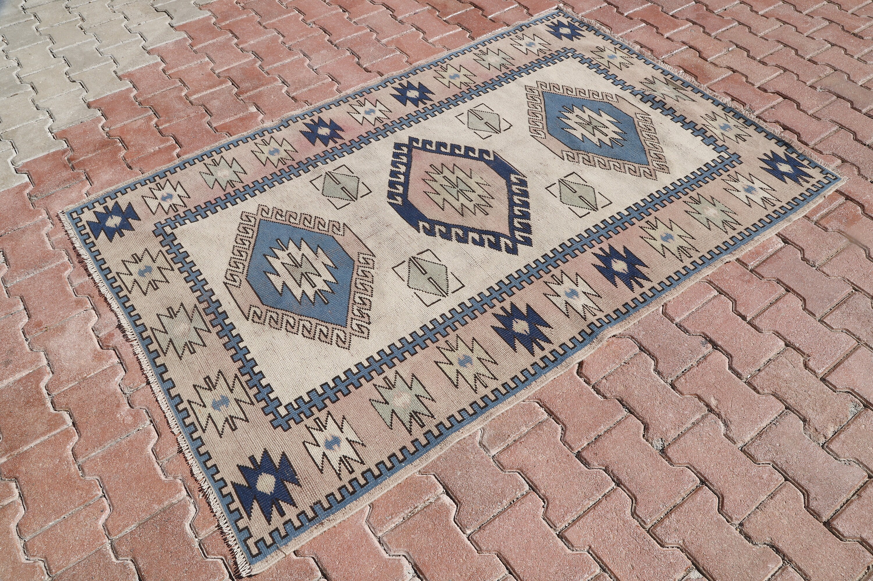 Tapis turc 4x6, Tapis