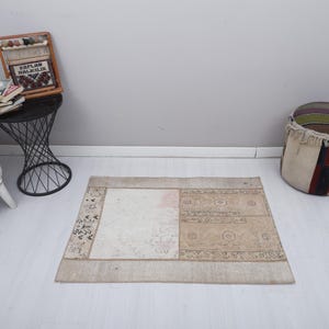 Handmade Cotton Wool Turkish Rug: Vintage Oushak Small Rug 3.6 x 2.6 ft