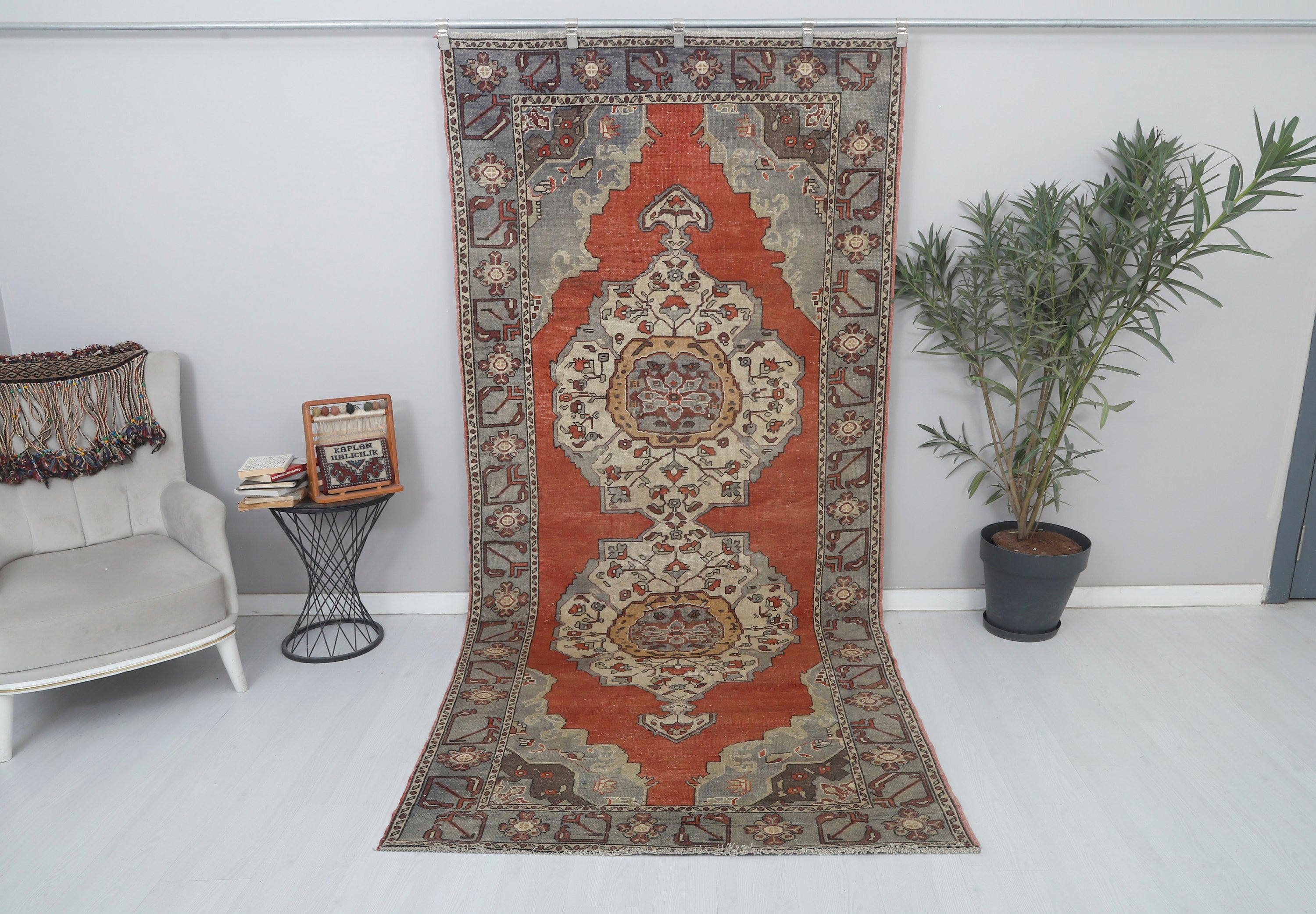 5x11 Vintage Oushak Rug: Red Turkish Wool Anatolian Rug - Etsy Canada