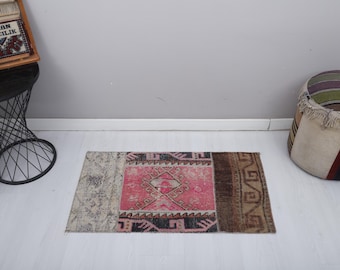 Vintage Turkish Mini Rug: 2x3 Oushak Cotton Wool Door Mat
