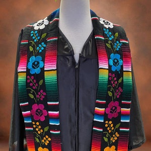 Mexican Robe Hand Embroidered Flowers/mexican Sarape Graduation Stole Personalized ...
