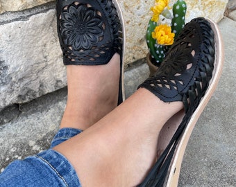 Mexican Handmade Huaraches, Leather Huarache Sandals for Women, Slip On Flats, Comfortable Casual Shoes