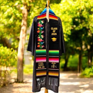 花柄刺繍入りパーソナライズメキシカン卒業式ストール/数量限定