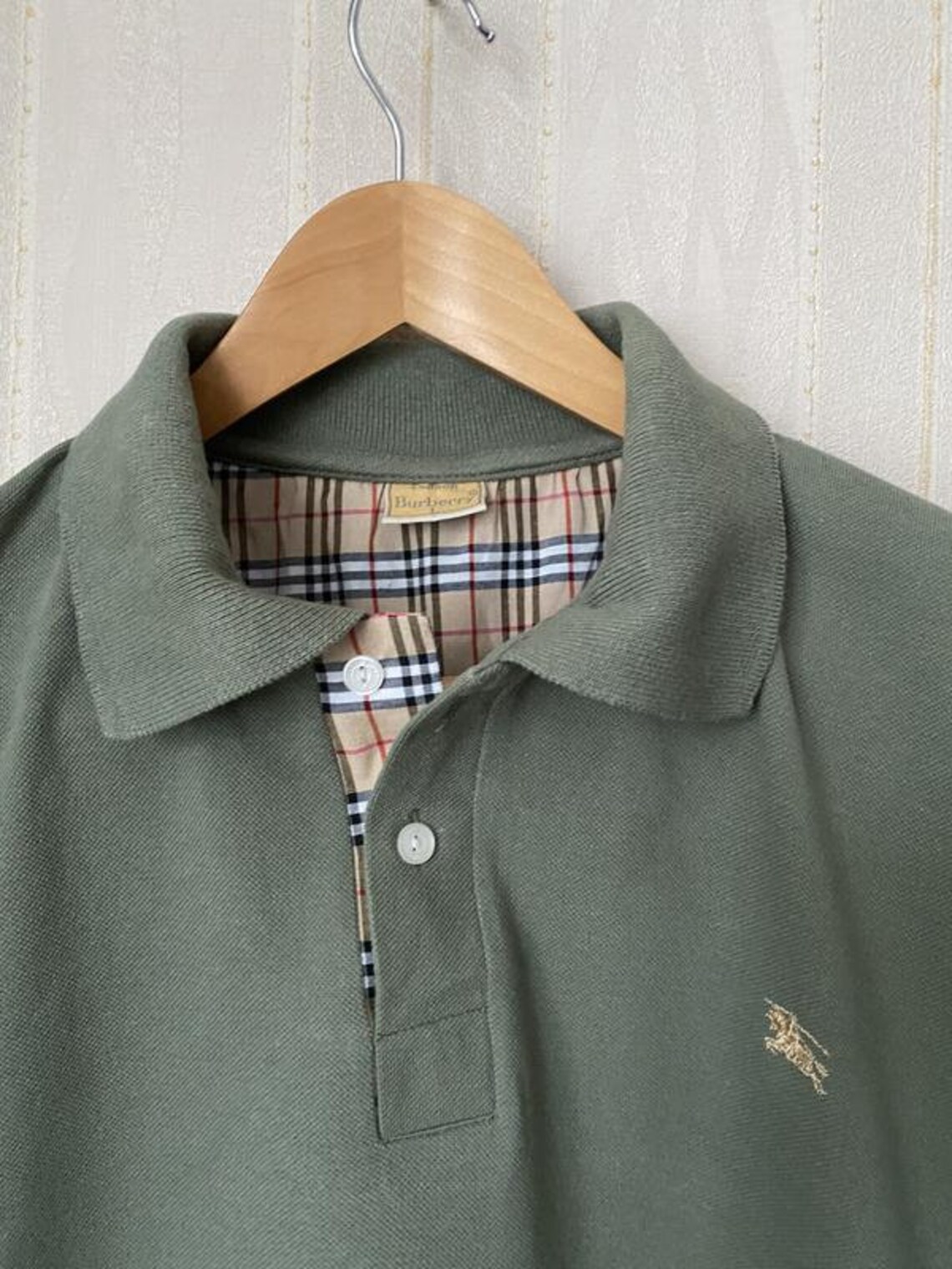 Burberry t-shirt L | Etsy