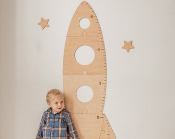 Kids Height Chart, Wooden Growth Chart, Space Themed Nursery Decor, Rocket Wooden Sign, Expecting Mom Gift, 1 ear Old Boy Gift