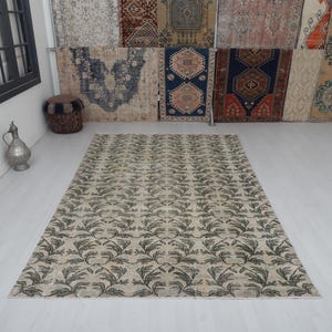 6x9 Vintage Turkish Oushak Rug: Handmade Wool Bohemian Rug