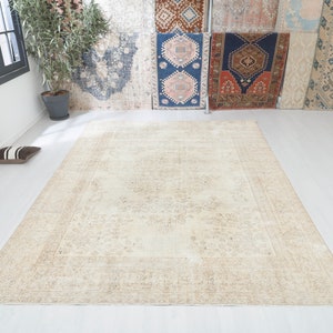Oversize Vintage Turkish Oushak Rug: 7x10 Wool Anatolian Rug