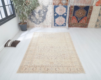 5x7 Vintage Turkish Oushak Rug: Bohemian Anatolian Wool Cotton Rug