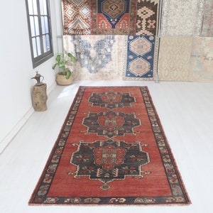 Vintage Oushak Wool Runner Rug: 5x11 Turkish Hallway Rug
