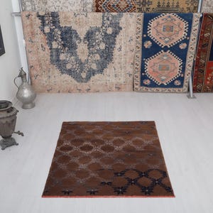 Vintage Turkish Oushak Rug: Small Neutral Wool Anatolian Rug (3.6 x 3.2 ft)
