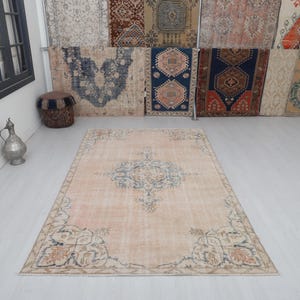 5x9 Vintage Turkish Oushak Rug: Muted Wool Anatolian Carpet