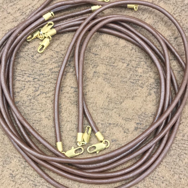 Cordon en cuir marron naturel de qualité supérieure avec fermoirs mousqueton en laiton, cordon en cuir fait main de 7 à 22 pouces pour collier, cordon de 4 mm d'épaisseur pour cadeau