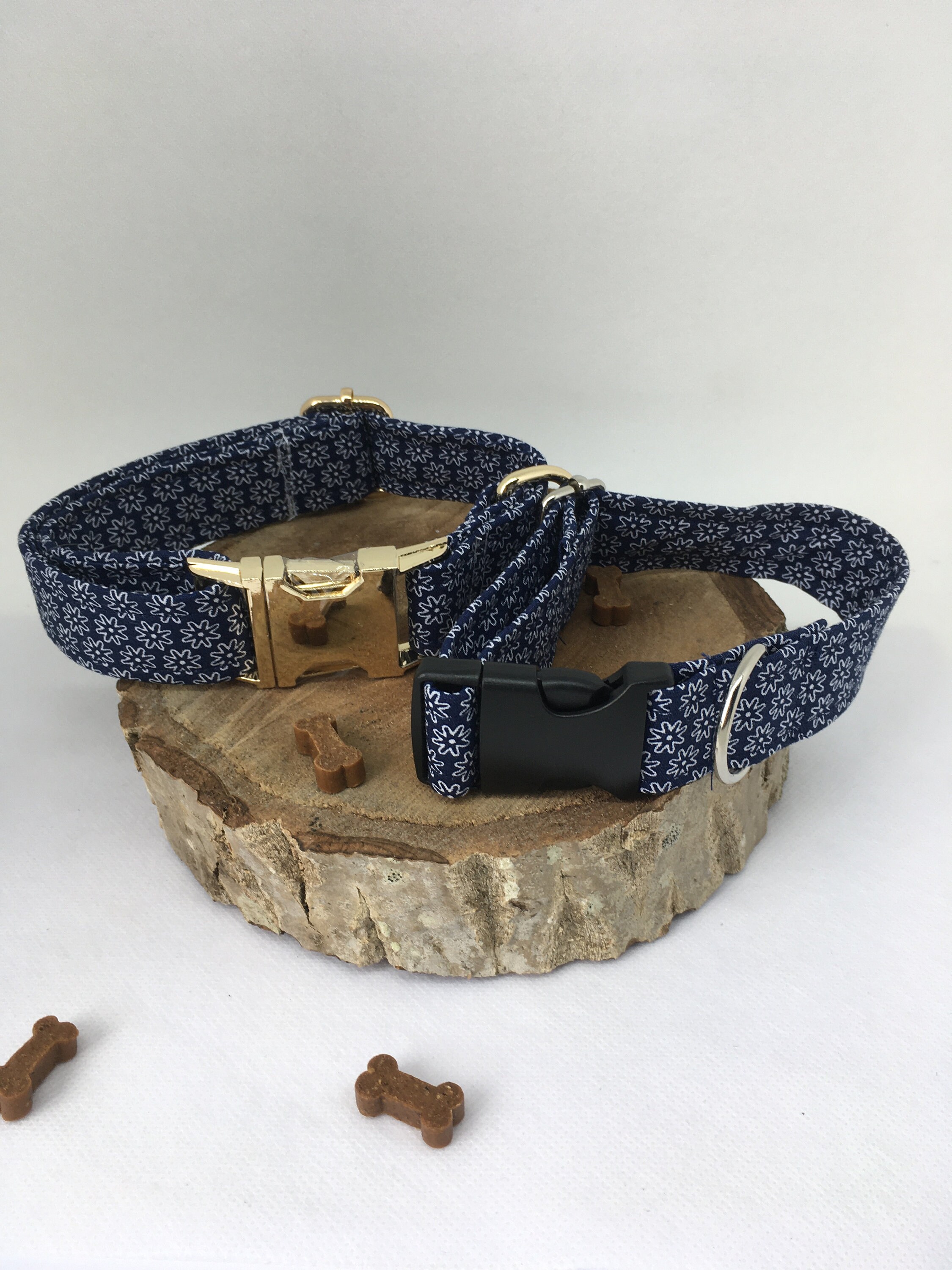 Collier Réglable Pour Chien Fleuri Bleu Marine