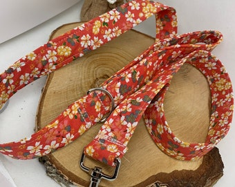 Handmade leash for coral flowered dogs