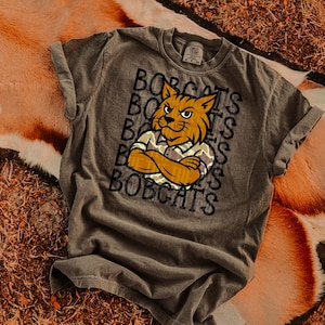 Altes Tarnmuster Gestapelt | Digitales Design | PNG | Sublimationsdruck | Tarnung | Rotluchse | Maskottchen T-Shirt Design | Camo Maskottchen | Original Designer