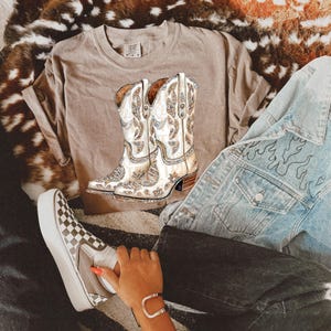 Cowgirllaarzen met imitatiesteentjes | Digitaal ontwerp | PNG | Sublimatie | DTF | Landbouw | Jachtshirtontwerp | Land | Trending | Cowboy
