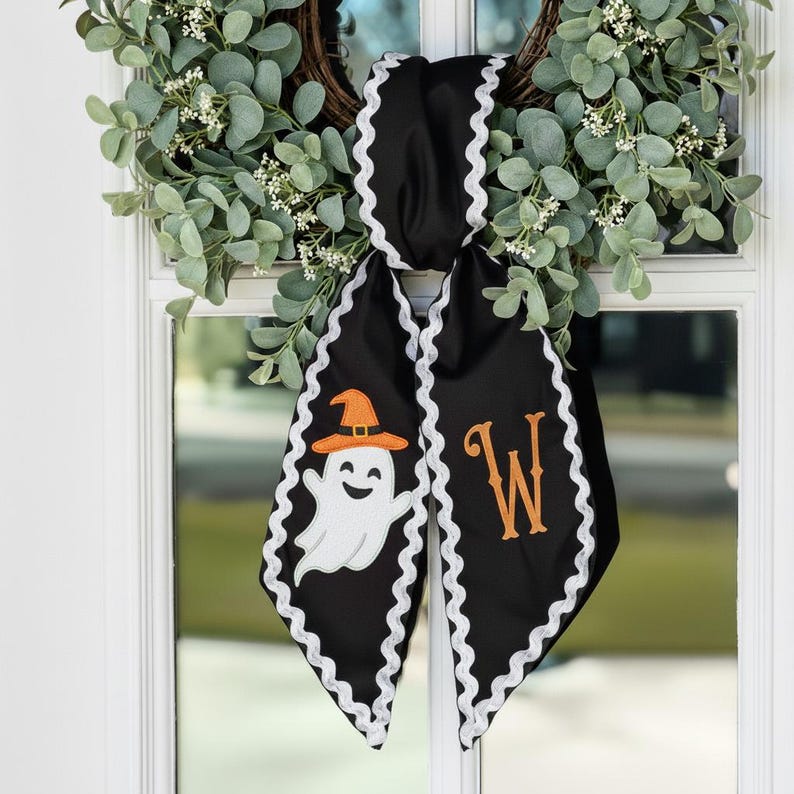 Embroidered Ghost Wreath Sash: Halloween Cottagecore Door Bow