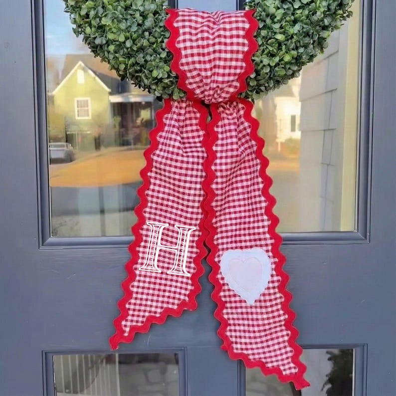 Personalized Valentine's Day Decor, Monogram Embroidered Wreath Sash, Valentine's Day Wreath Sash, Heart Design, Cotton Wreath Sash