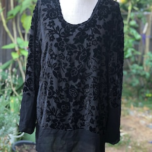 Beautiful semi sheer burnout velvet blouse Women silk long sleeve pullover tunic Magdalena Ernst black loose fitting floral top