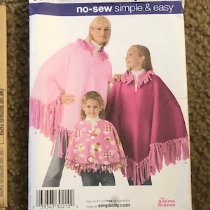 Simplicity 1263 Child's Poncho and Reversible Cape