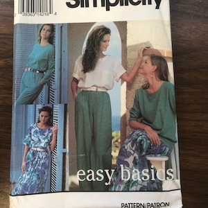 Simplicity 8490 Misses long or short sleeve top, pull-on pants, elastic waist skirt, Women&#39;s sz L-XL 18-20-22-24 Uncut easy sewing pattern