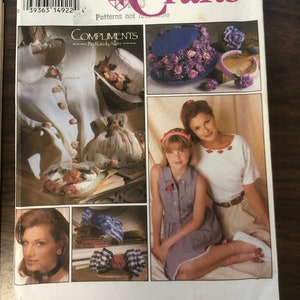 Simplicity 8807 Hat, Bag Accessories and Wire Ribbon Flower Decorations Vintage Sewing Pattern All Sizes Uncut sewing pattern