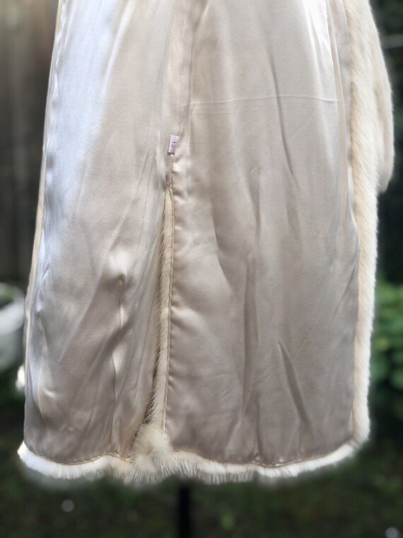 Off white real fur cape Bridal bolero fur jacket … - image 9