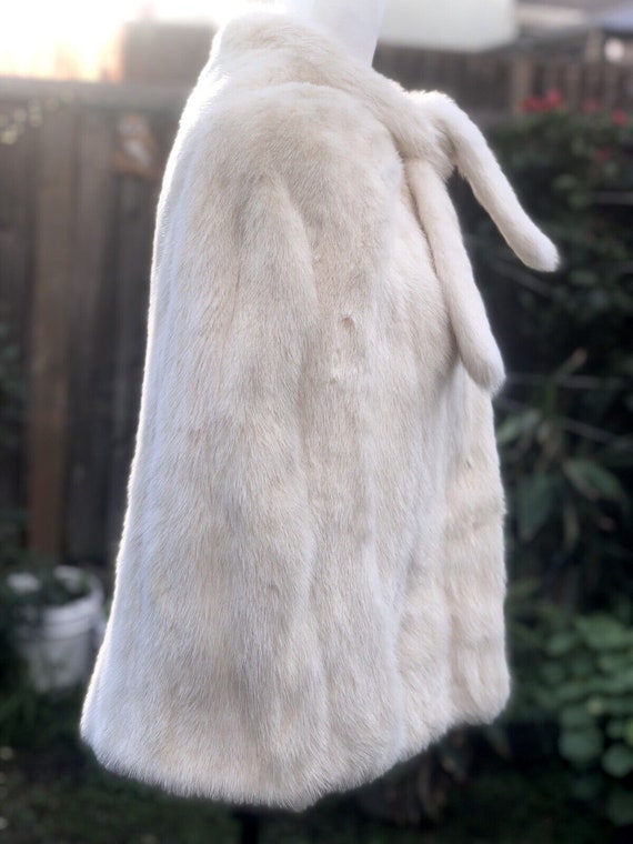Off white real fur cape Bridal bolero fur jacket … - image 5
