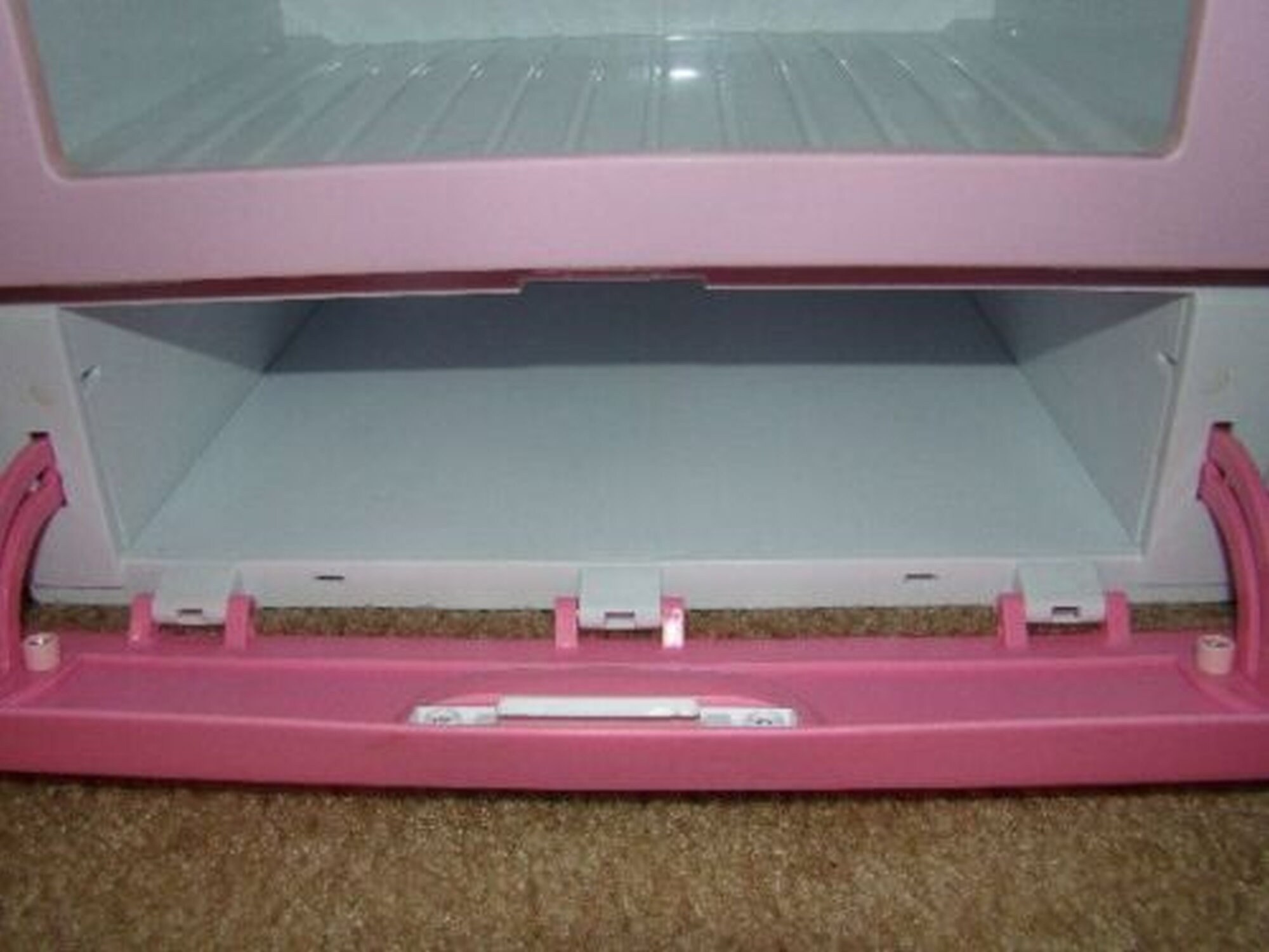 Little tikes toy box white with on sale pink lid