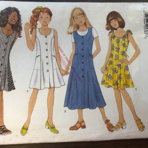 Butterick 4961 Girls Summer dress, Children&#39;s sz 12-14 Uncut vintage fast and easy Sewing Pattern