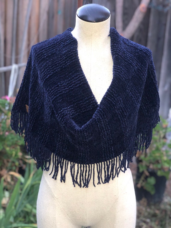 Velour infinity loop scarf, Stylish boho fringed s