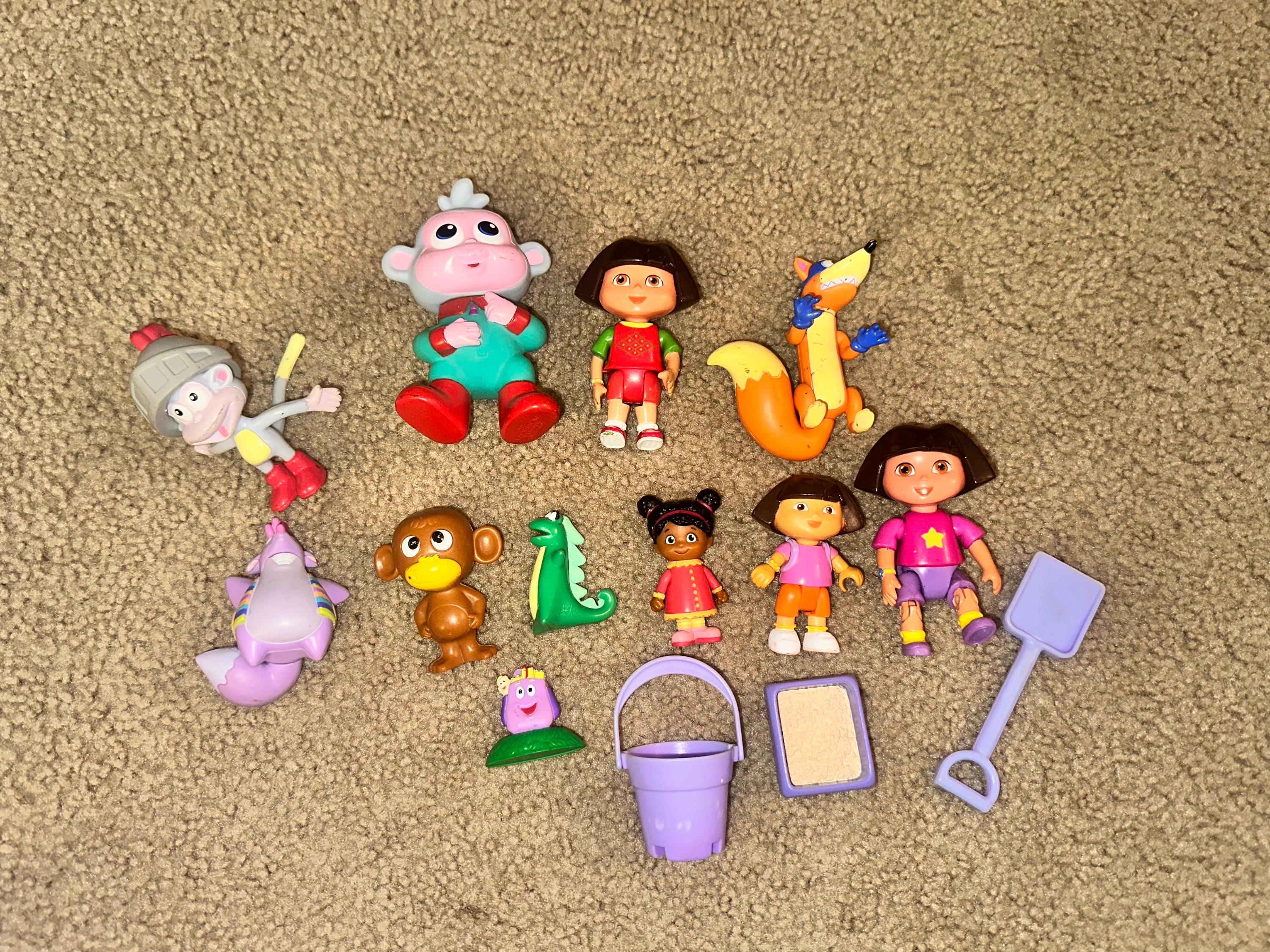 ドーラDORA人形セット　ヴィンテージ USA アメトイ　ドラ Dora Explorer Play Set, Boots Monkey Action Figures, Swiper Fox