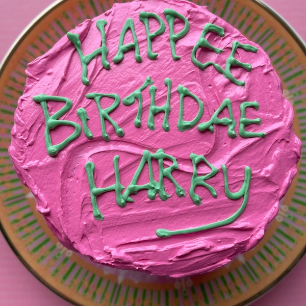 Wholesale Harry Potter: Birthday Cake Signature Pop-Up Card For Your Store